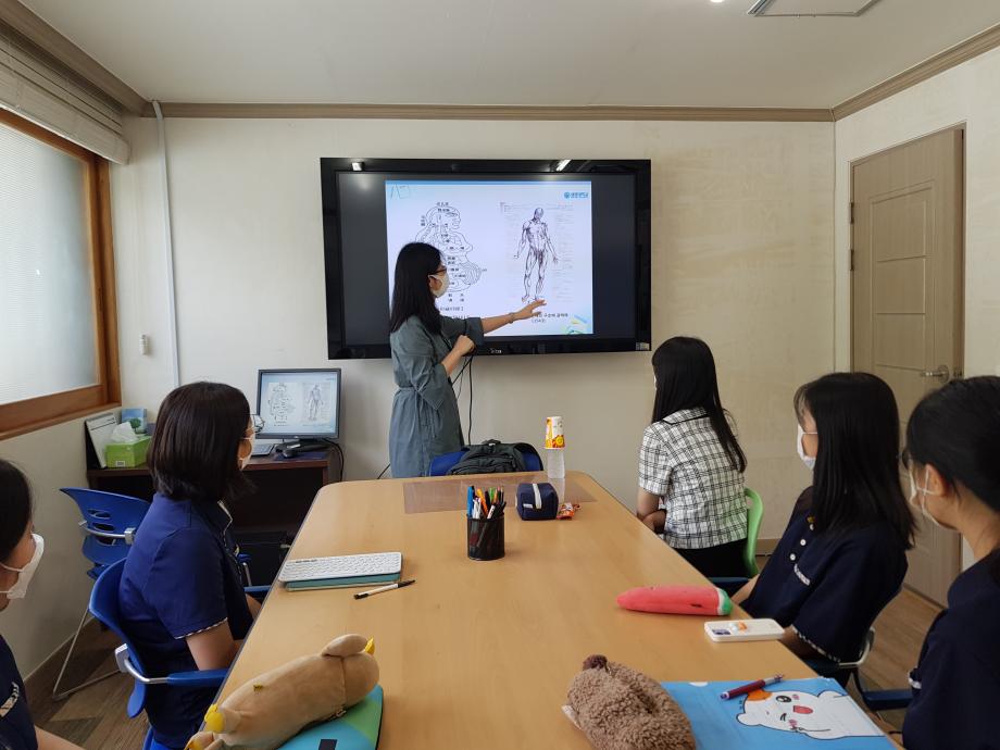 [중등교육 연계프로그램] 충주 충원고등학교 특강 (박정수 교수님)